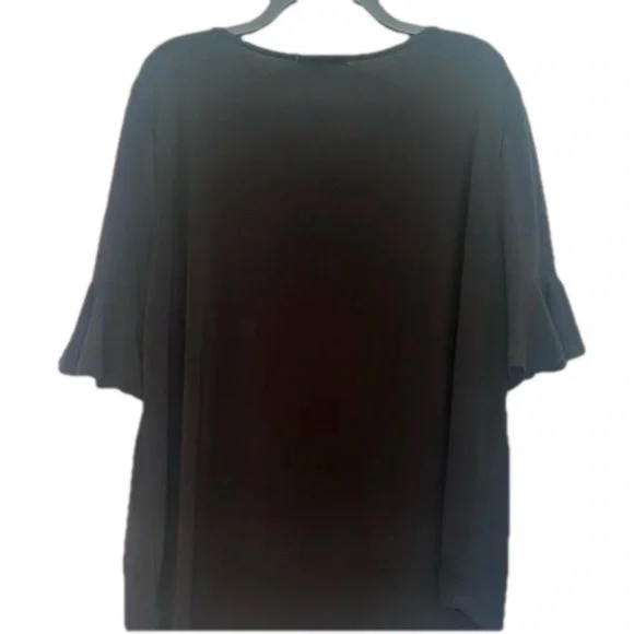 Green Envelope, women’s black top. short sleeves with ruffles & buttons, size 1X - Picture 3 of 3